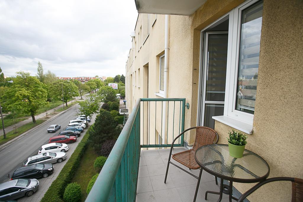 Ferienwohnung Nowoczesny Apartament Chrobrego Danzig Exterior foto